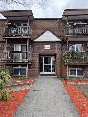144 Thissell Ave #10, Dracut, MA 01826