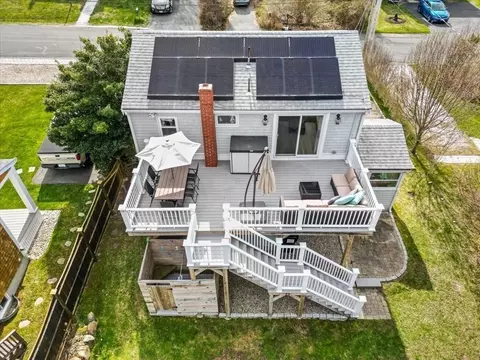 7 Bodfish Ave, Sandwich, MA 02563