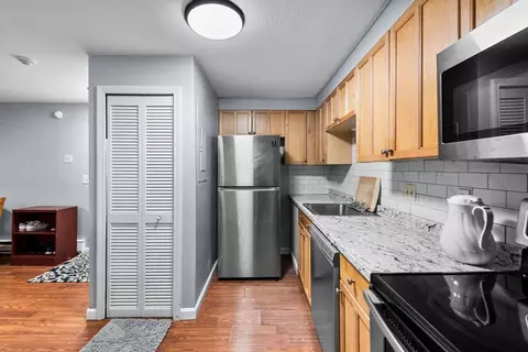 Kitchen - 11 Gibbs St #C40, Worcester, MA 01607 photo 4 of 4