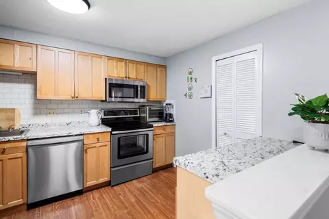 11 Gibbs St #C40, Worcester, MA 01607