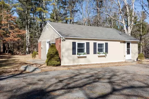 320 Essex St, Mansfield, MA 02048