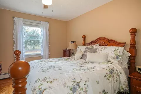 Bedroom - 43 Cape Rd, Mendon, MA 01756 photo 1 of 3