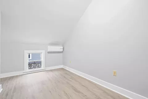 Bedroom - 572 William St, Fall River, MA 02721 photo 5 of 6