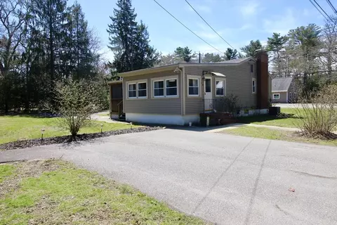 64 Swifts Beach Rd, Wareham, MA 02571 photo 4