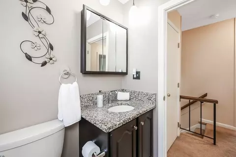 251 Irondequoit Rd, Franklin, MA 02038 photo 17