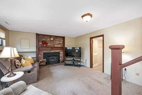 251 Irondequoit Rd, Franklin, MA 02038 photo 29