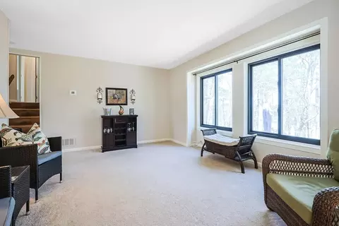 251 Irondequoit Rd, Franklin, MA 02038 photo 15