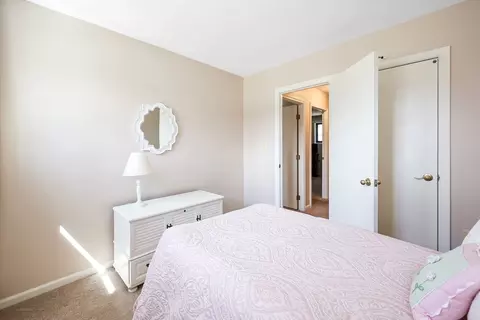 251 Irondequoit Rd, Franklin, MA 02038 photo 25