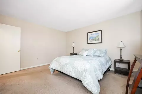 251 Irondequoit Rd, Franklin, MA 02038 photo 21