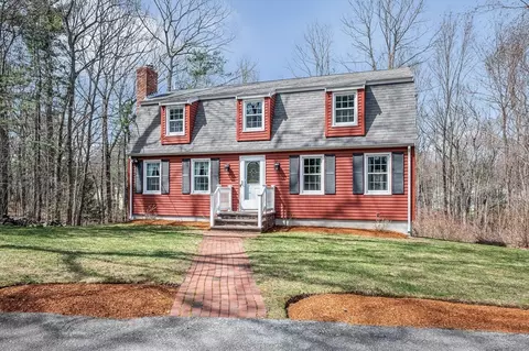7 Mill Rd, Wilmington, MA 01887