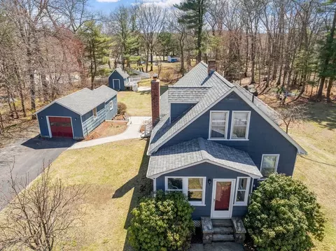 174 Groton Rd, Chelmsford, MA 01863