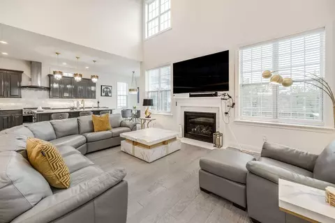 52 Woody Nook, Plymouth, MA 02360