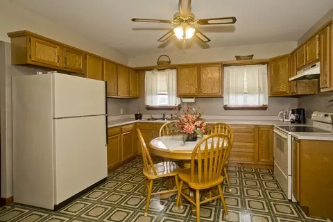 798 Front St, Chicopee, MA 01020 photo 13