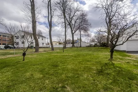 798 Front St, Chicopee, MA 01020 photo 7
