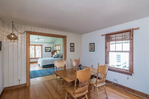 14 Smith St, Amherst, MA 01002 photo 17