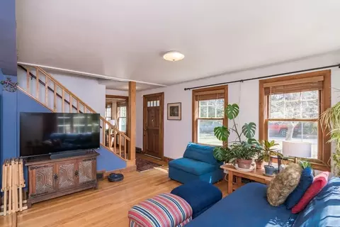 14 Smith St, Amherst, MA 01002 photo 12