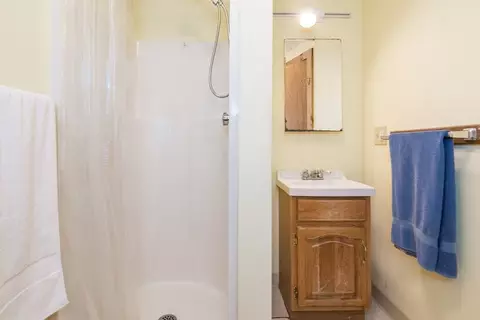 14 Smith St, Amherst, MA 01002 photo 34