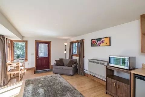 14 Smith St, Amherst, MA 01002 photo 31