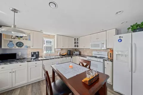 21 Bancroft, Marshfield, MA 02050 photo 5