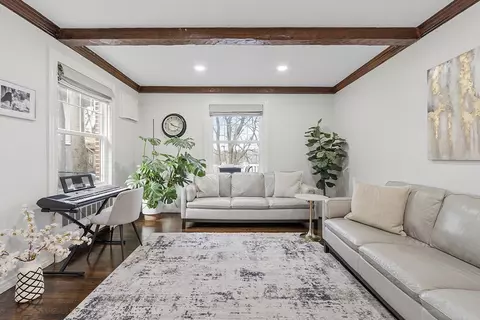 Living - 33 Beechmont St, Worcester, MA 01609 photo 3 of 5