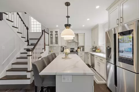 Kitchen - 33 Beechmont St, Worcester, MA 01609 photo 2 of 6
