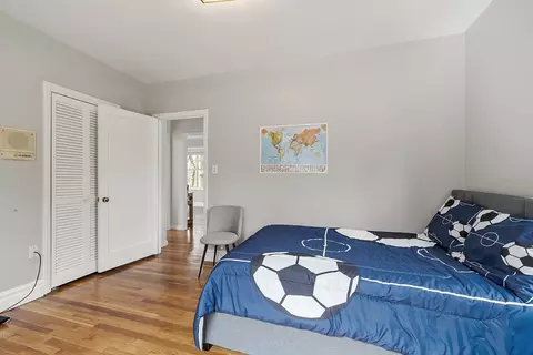 Bedroom - 33 Beechmont St, Worcester, MA 01609 photo 10 of 10