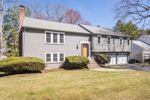 Exterior - 37 Rivard Rd, Needham, MA 02492 photo 10 of 10