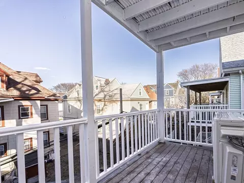 40 Devon St #2, Boston, MA 02121 photo 5