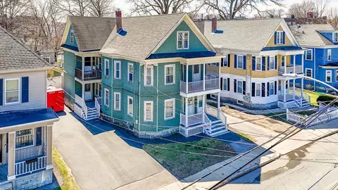 242 Parker St, Lowell, MA 01851