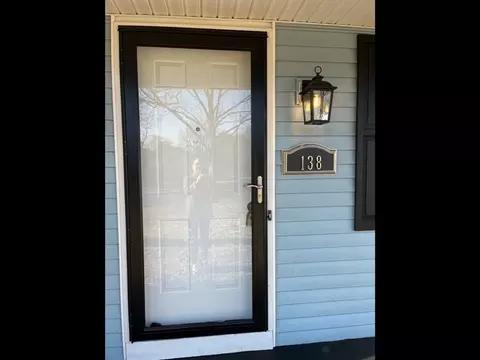 138 Jeffrey Rd, Springfield, MA 01119 photo 3