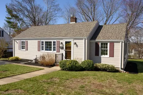 100 Hobart St, Braintree, MA 02184