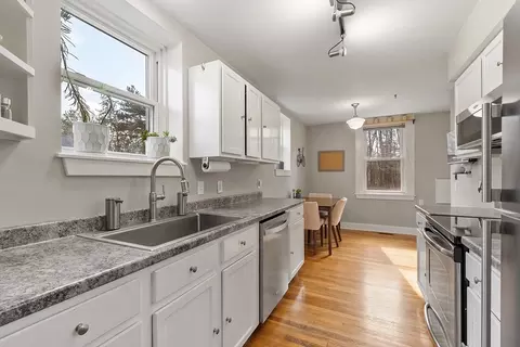 Kitchen - 33 Auman St, Devens, MA 01434 photo 1 of 3