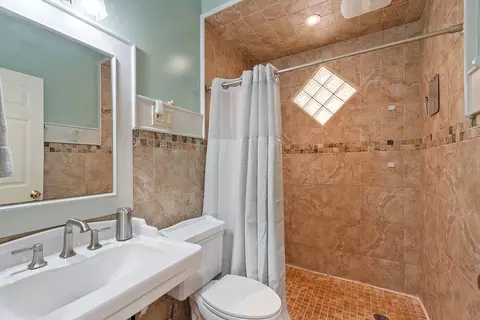 Bath - 33 Auman St, Devens, MA 01434 photo 1 of 1