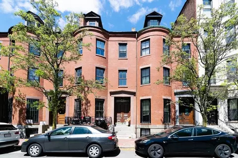 427 Shawmut Ave #3, Boston, MA 02113