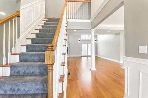 Entry Way - 5 Bennett Rd, Hampden, MA 01036 photo 1 of 5