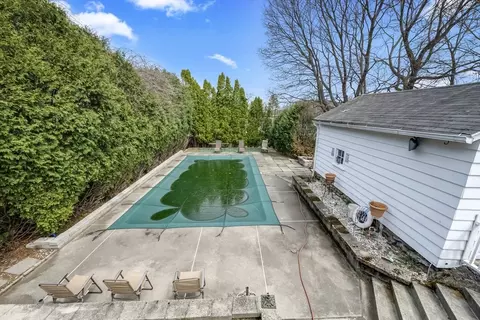 69 Eureka St, Worcester, MA 01603 photo 16