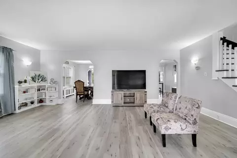 69 Eureka St, Worcester, MA 01603 photo 19