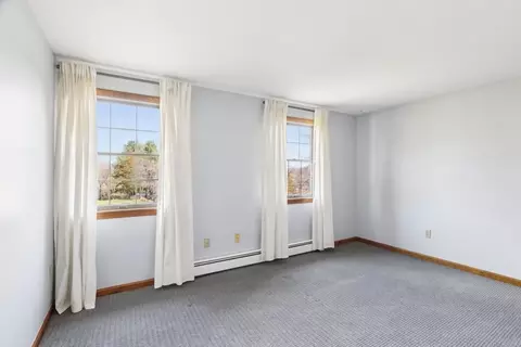 Bedroom - 10 Grace Rd, Danvers, MA 01923 photo 3 of 4