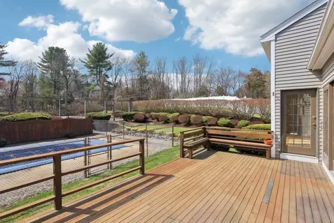 Exterior - 10 Grace Rd, Danvers, MA 01923 photo 4 of 8