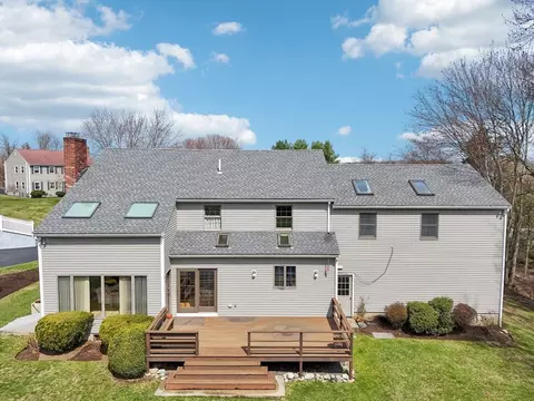 Exterior - 10 Grace Rd, Danvers, MA 01923 photo 6 of 8