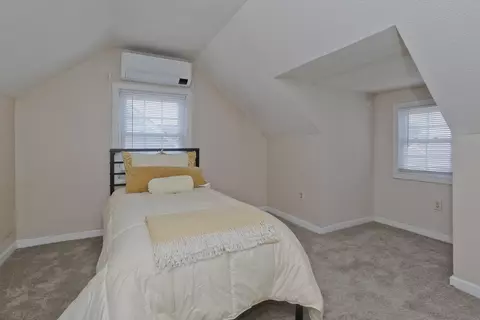 23 Mary St, Springfield, MA 01118 photo 18