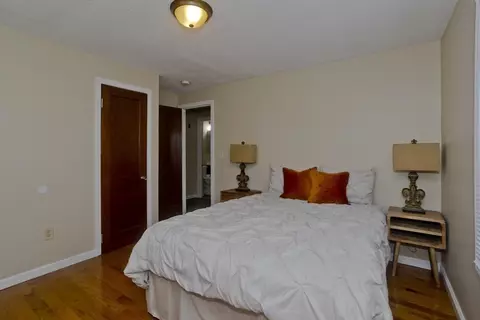 23 Mary St, Springfield, MA 01118 photo 26