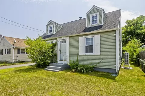23 Mary St, Springfield, MA 01118 photo 5