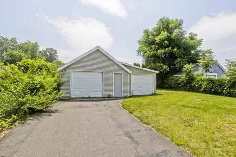 23 Mary St, Springfield, MA 01118 photo 36
