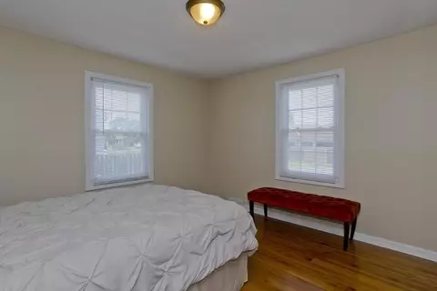 23 Mary St, Springfield, MA 01118 photo 24