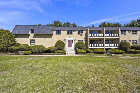40 Bigelow Ave #21, Watertown, MA 02472