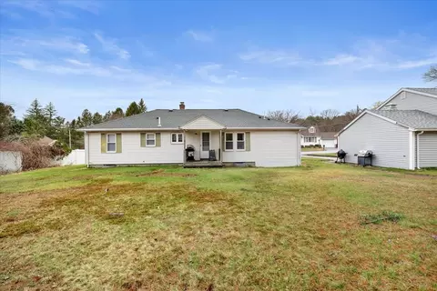 6 Pinehurst Dr, Webster, MA 01570 photo 18