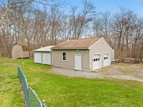 2440 County St, Dighton, MA 02715 photo 26