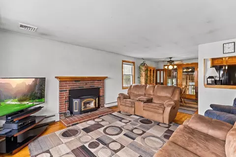 2440 County St, Dighton, MA 02715 photo 12