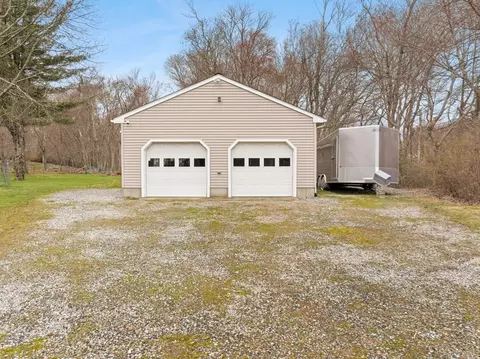 2440 County St, Dighton, MA 02715 photo 4